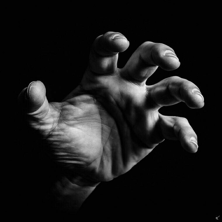 آموزش نقاشی سیاه قلم